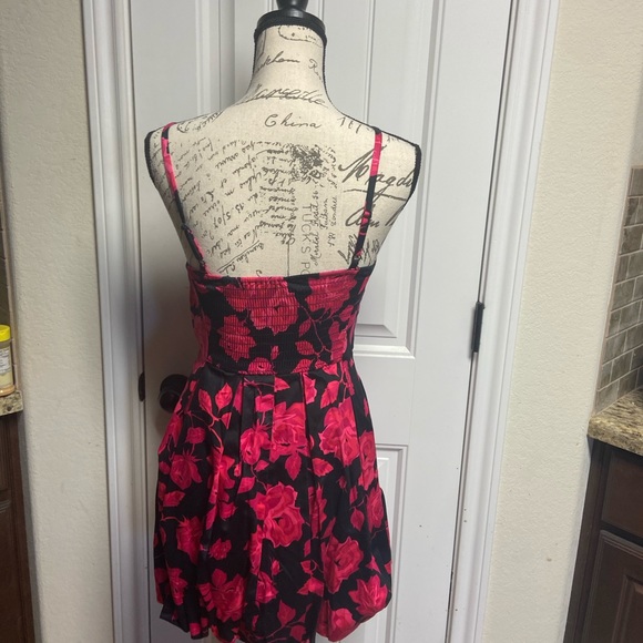 Rose Black Spaghetti Strap Dress - Picture 2 of 4